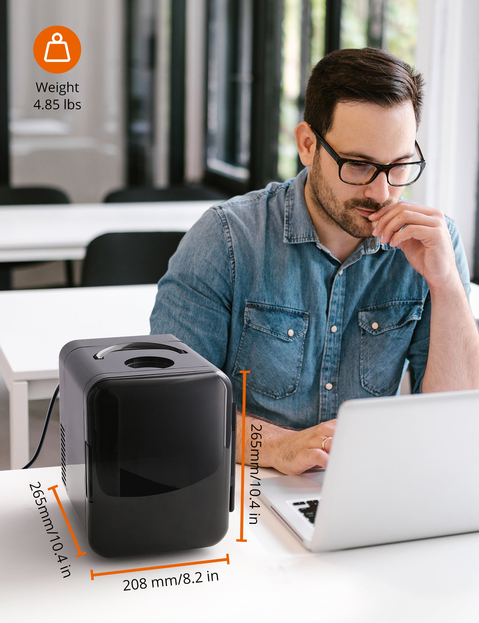 TaoTronics | 4L Portable Cosmetic and Beverage Mini Fridge TT-EF002