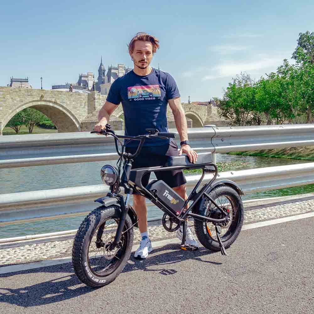 2023 Off Road Mountain Electric Bike 20'' Fat tires 1200W Powerful Motor