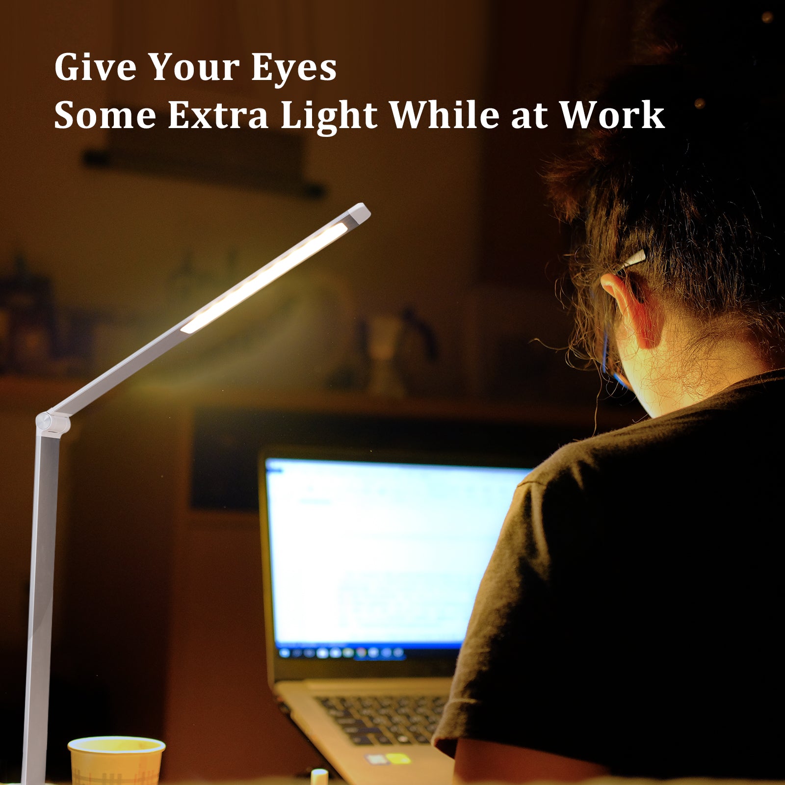 TaoTronics TT-DL22 LED Desk Lamp with USB Port